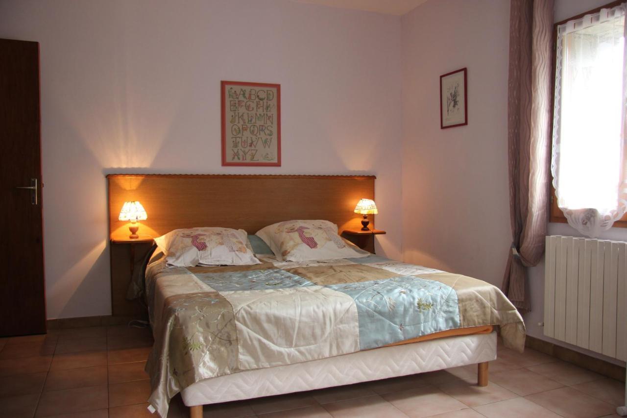 Chambre D'Hote "Chez Antoinette Et Charles" Santo-Pietro-di-Venaco Exterior photo